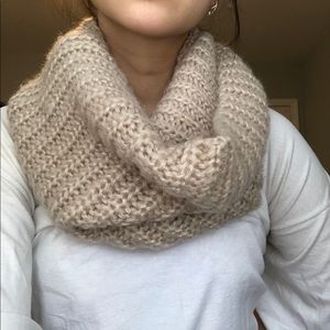 zara beige scarf